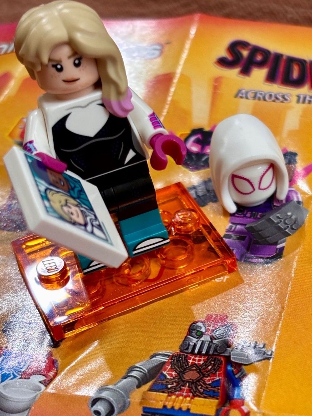 "Gwen Stacy / Spider Gwen" colspi04 Spider-Man Across the Spider-Verse